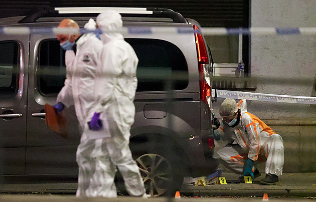 Terorista v Bruselu zastřelil dva švédské fanoušky, po zásahu policie zemřel