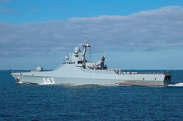 U Sevastopolu vybuchla nová ruská loď Pavel Děržavin, tvrdí Ukrajinci