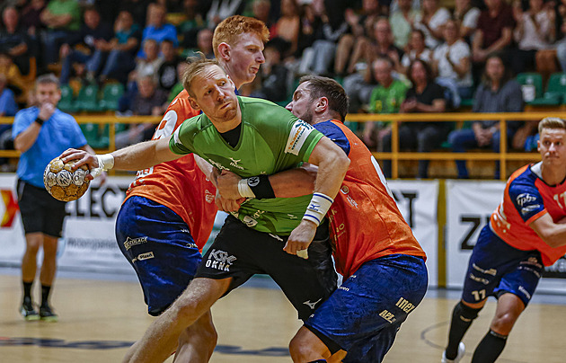 Zubří se potká v play off s Lovci, příští rok povede tým kouč Mika