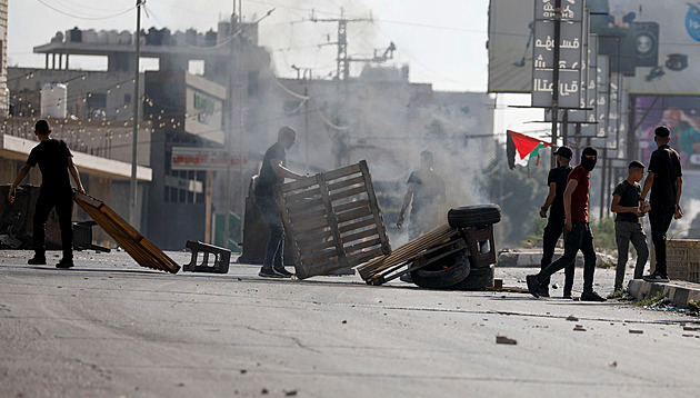 Pomoc pro Gazu půjde přes přechod Rafáh, který Egypt dosud držel zavřený