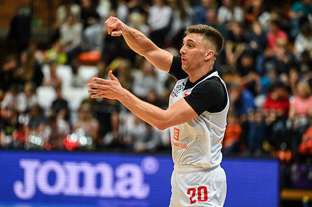 Nymburk vyhrál v Ostravě a znovu vede ligu basketbalistů, Olomoucko zabralo