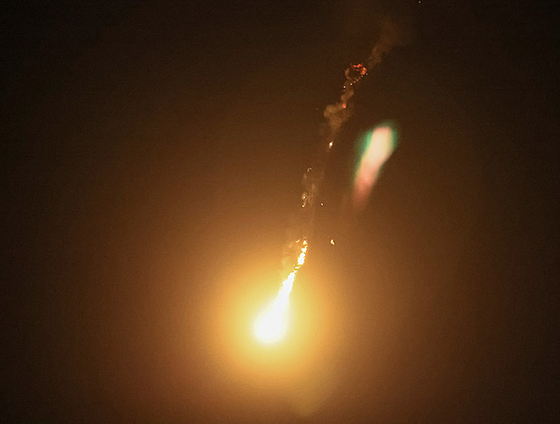 Rusko vyslalo na jih Ukrajiny drony, raketou S-300 zranilo vesničany