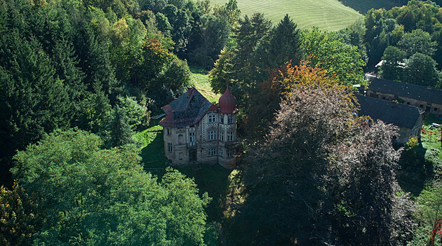 Náchod probouzí lázně. Začne čerpáním minerálky Ida, poté zvelebí park