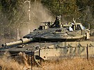 Izraelské tanky jsou rozmístny u hranic s Libanonem. (11. íjna 2023)