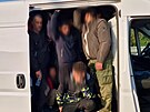 Policisté na rzných místech jiní Moravy zadreli bhem 24 hodin 107 migrant...