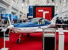 V kategorii Inovace ocenila odborn� porota zlatou medail� ultralehk� letadlo...