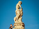 Nahoe na kan od roku 1990 stoj kopie originln sochy. Originl je v...