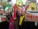 Desetitisíce lidí v Íránu, Iráku, Bangladéi, Jordánsku i Jemenu protestovaly...