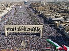 V Bagdádu, hlavním mst Iráku, vyzval k protestu na podporu Palestiny kazatel...