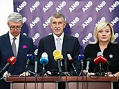 Karel Havlíček, Andrej Babiš a Alena Schillerová na tiskové konferenci hnutí...