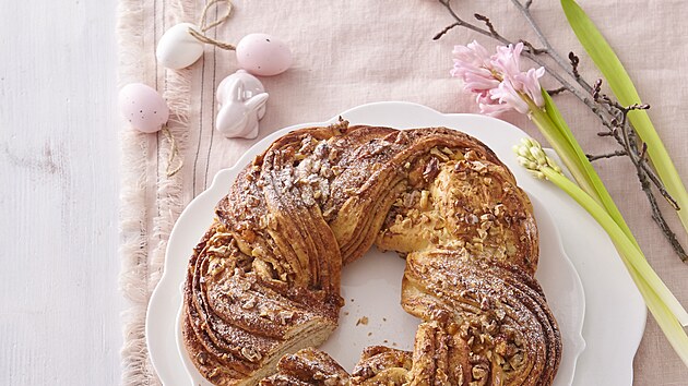 Velikono�n� v�nec s marcip�nem