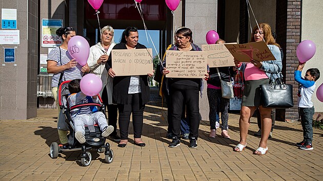 Ostravsk protest en kvli odkodnn za protiprvn sterilizace.