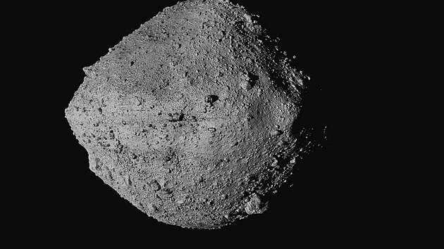 Nedatovan snmek NASA ukazuje asteroid Bennu z pohledu sondy Osiris-Rex. (11. jna 2023)