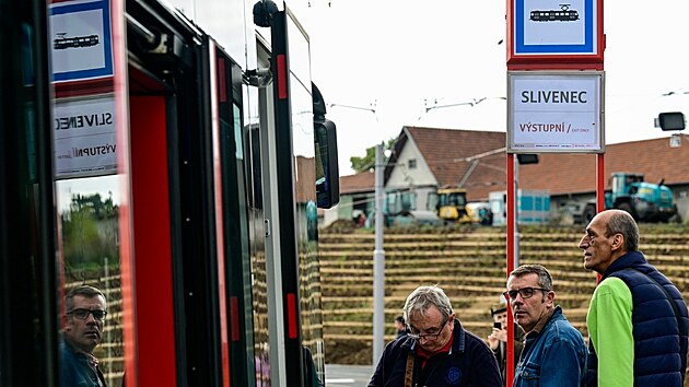 Slavnostn zahjen zkuebnho provozu na tramvajov trati Holyn - Slivenec (13. jna 2023)