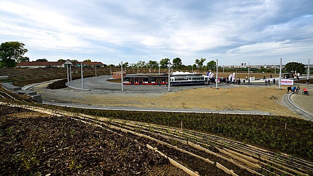 Slavnostn� zah�jen� zku�ebn�ho provozu na tramvajov� trati Holyn� - Slivenec (13. ��jna 2023)