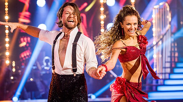 Richard Kraj�o a Dominika Ro�kov� ve StarDance XII (Praha, 14. ��jna 2023)