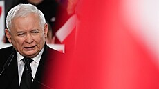 Pedseda polské vládnoucí strany Právo a spravedlnost Jaroslaw Kaczynski na...