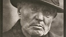 Své nejslavn�j�í fotografie po�ídil Paul Stand mezi newyorskou chudinou na...