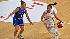 Elise Ramette z Cadi La Seu a Elika Hamzová (vpravo) z BK abiny Brno.