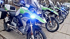 Vojenská policie má ve svém autoparku �adu motorek, zejména pak zna�ky BMW.