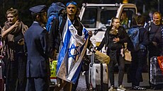 Otmar Dole�al se vrátil z Izraele, kde byl nav�tívit svého syna studujícího...