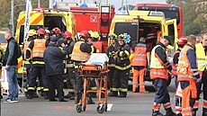 Pi sráce dvou tramvají v Plzni se lehce zranilo 22 lidí. (19. íjna 2023)