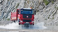 Tatra Phoenix p�ijde od �ervence 2024 o manuální p�evodovky