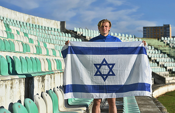 Adin Jacobovici, izraelský fotbalista psobící v tetiligovém Baníku Most -...
