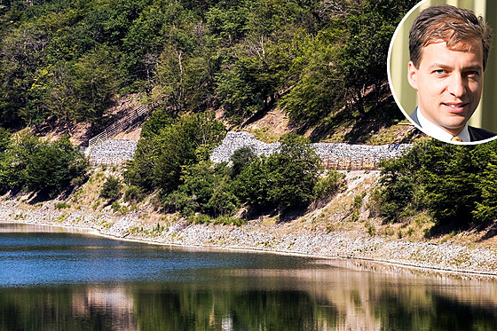 Lov zaizoval partner ve spolenosti Wood & Company Jan Sýkora (na snímku), který byl významným sponzorem prezidentské kampan Petra Pavla.