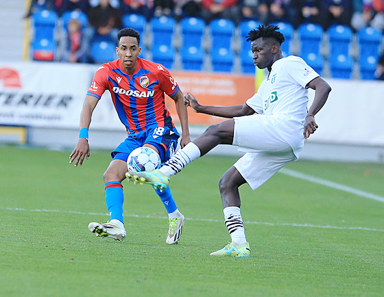 Momentka z utkání Plze� - Karviná.