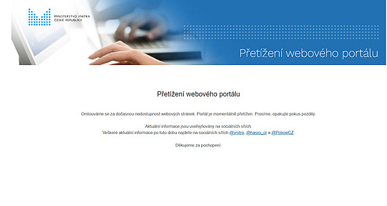 Od úterního rána jsou nedostupné webové stránky policie, praského dopravního...
