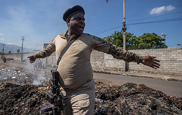 Je Haiti zrcadlo budoucnosti? Nejchudší zemi západní polokoule ovládla kultura pouličních válečníků