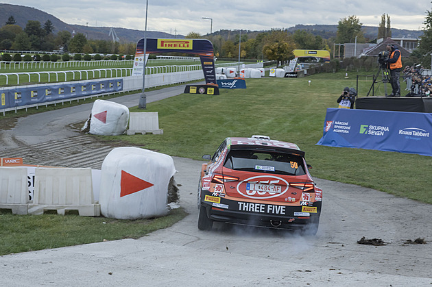 Světová rallye se přesouvá na Šumavu. Bude to klouzat, tuší piloti