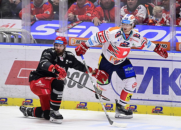 Spengler Cup? Hokej jako play off. Budou rozhodovat vteřiny, tuší kapitán Sedlák