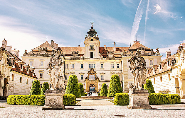 Sebrat a nevrátit. Lichtenštejnové navrhují smír se státem