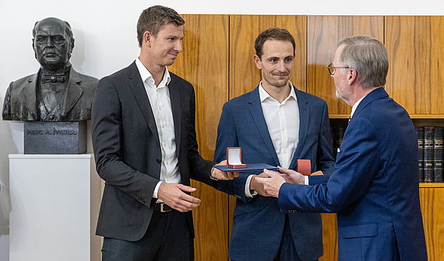 Odložit šachy? Perušič přemýšlí, kde by ubral, Schweiner vyhlíží první turnaje