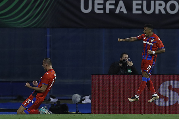 Dinamo Záhřeb - Plzeň 0:1, hosté přežili šance, pak z penalty rozhodl Chorý