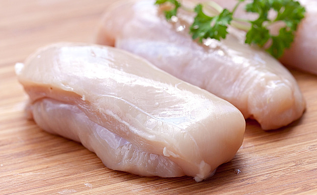 Veterináři našli salmonelu v kuřecí polévkové směsi a kuřecích srdcích