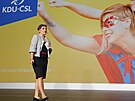 Poslankyn Marie Jílková na programové konferenci KDU-SL S láskou ke vem...