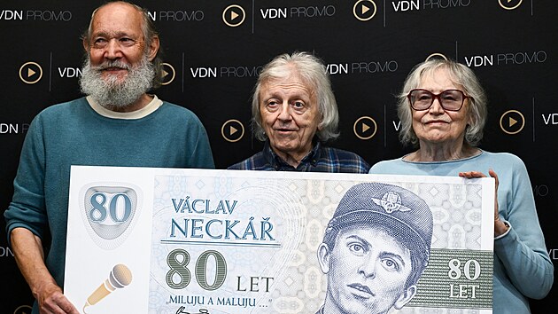 Vclav Fajt, Vclav Neck a Marta Kubiov na tiskov konferenci k uveden pamtn bankovky