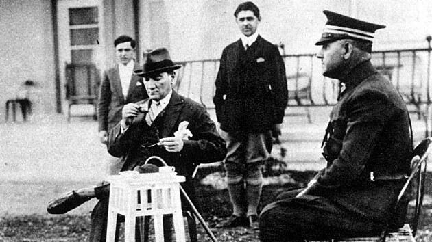Otec modernho Turecka Mustafa Kemal Atatrk na archivn fotografii (3. srpna 1929)
