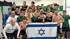 Jsme s tebou! Fotbalisté Mostu vyjád�ili podporu Izraeli i spoluhrá�i Adinu...