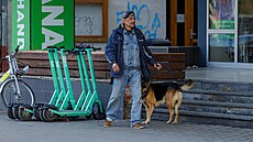 V centru Olomouce vetn okolí supermarketu na tíd Svobody (na snímku)...