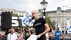 Izraelský historik Juval Noach Harari na demonstraci na podporu Izraele v...