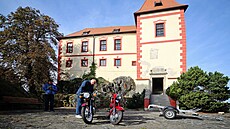 Hrad Kámen eká následující ti roky generální rekonstrukce. Z hradu se musely...