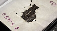 ást svitku, který byl nalezen v Herculaneu (26. záí 2019)