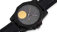 D�ev�né hodinky EXCLUSIVE Black se zlatou mincí �eský lev 2023