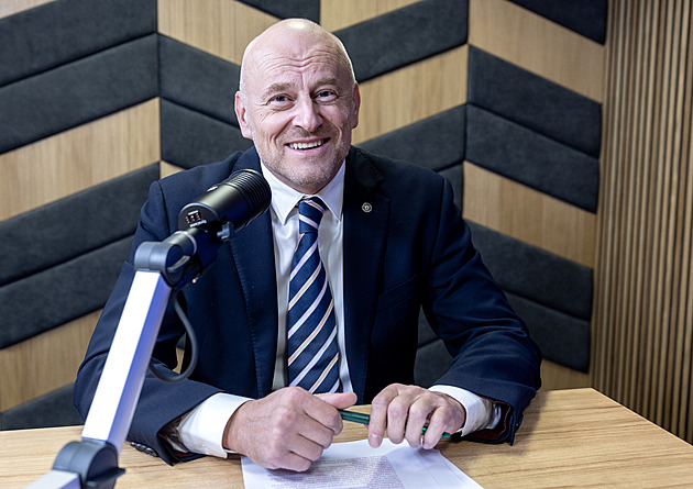 Dvořák: Čína staví desítky uhelných elektráren a ČR je ruší. Ale Země je jen jedna