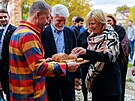 N�v�t�va prezidenta Petra Pavla v are�lu firmy WOOX v Jesen�ku. Ve flanelov�...