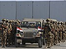 Egypt rozmístil své tanky nedaleko hraniního pechodu Rafáh u palestinského...